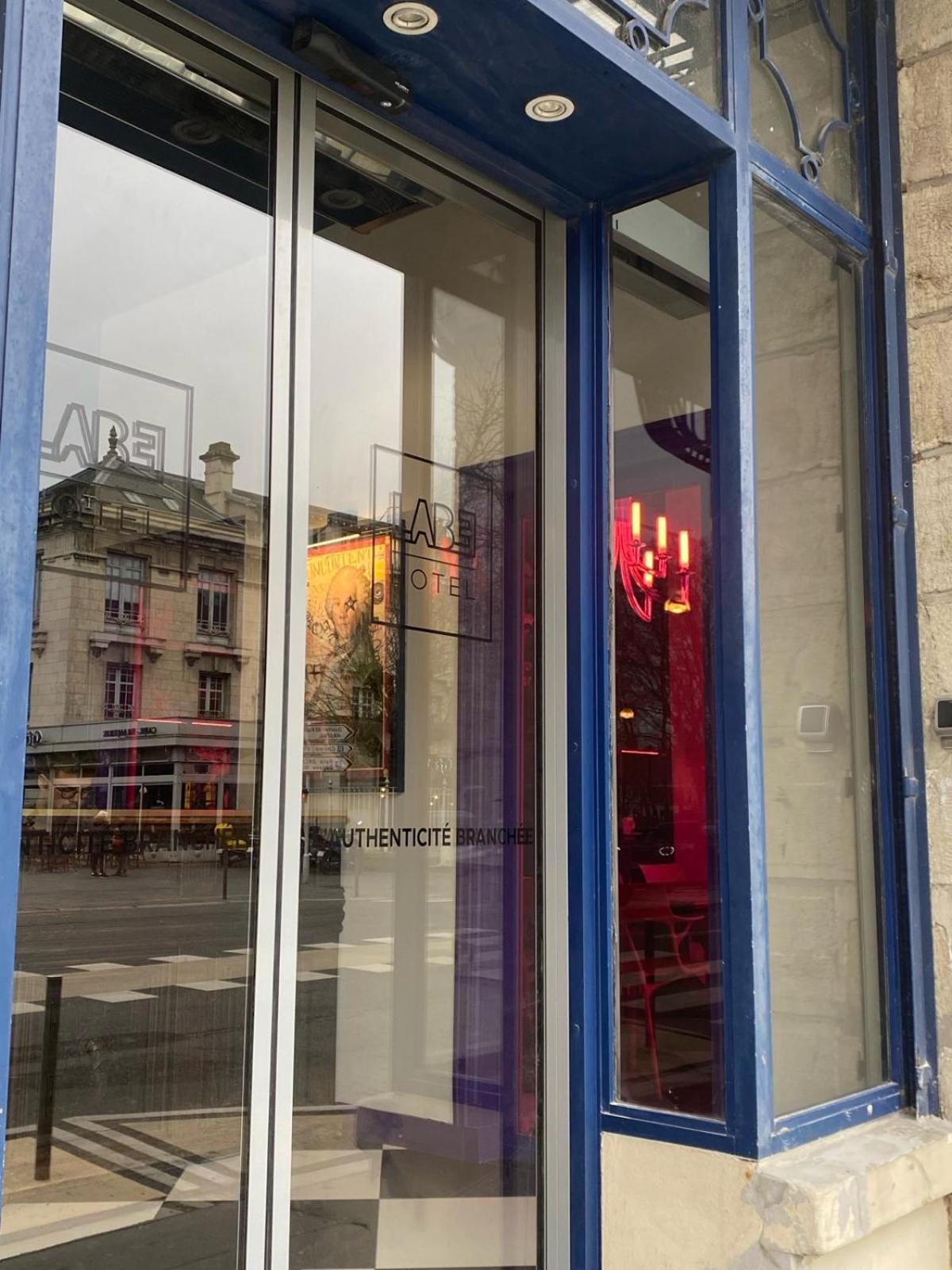 Labe Hotel Tours Centre Gare Esterno foto